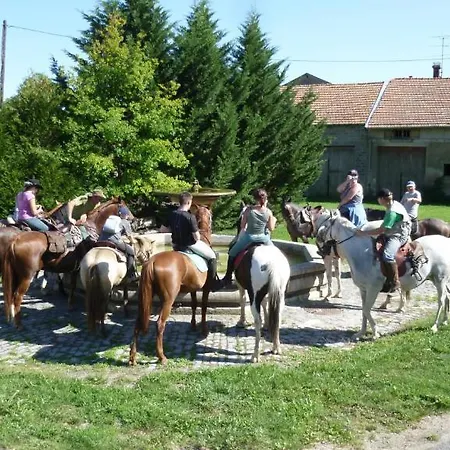 D'hotes La Ferme Du Vallon فندق مبيت وإفطار Moirey