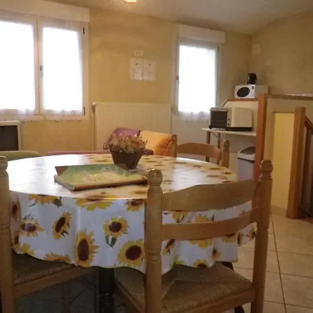 D'hotes La Ferme Du Vallon Bed & Breakfast