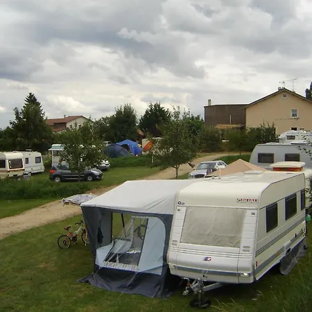 فندق مبيت وإفطار D'hotes La Ferme Du Vallon 2*